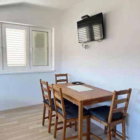 Apartman Vero *